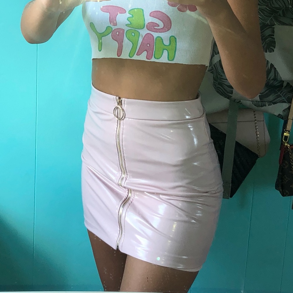 “Latex” baby pink zip skirt